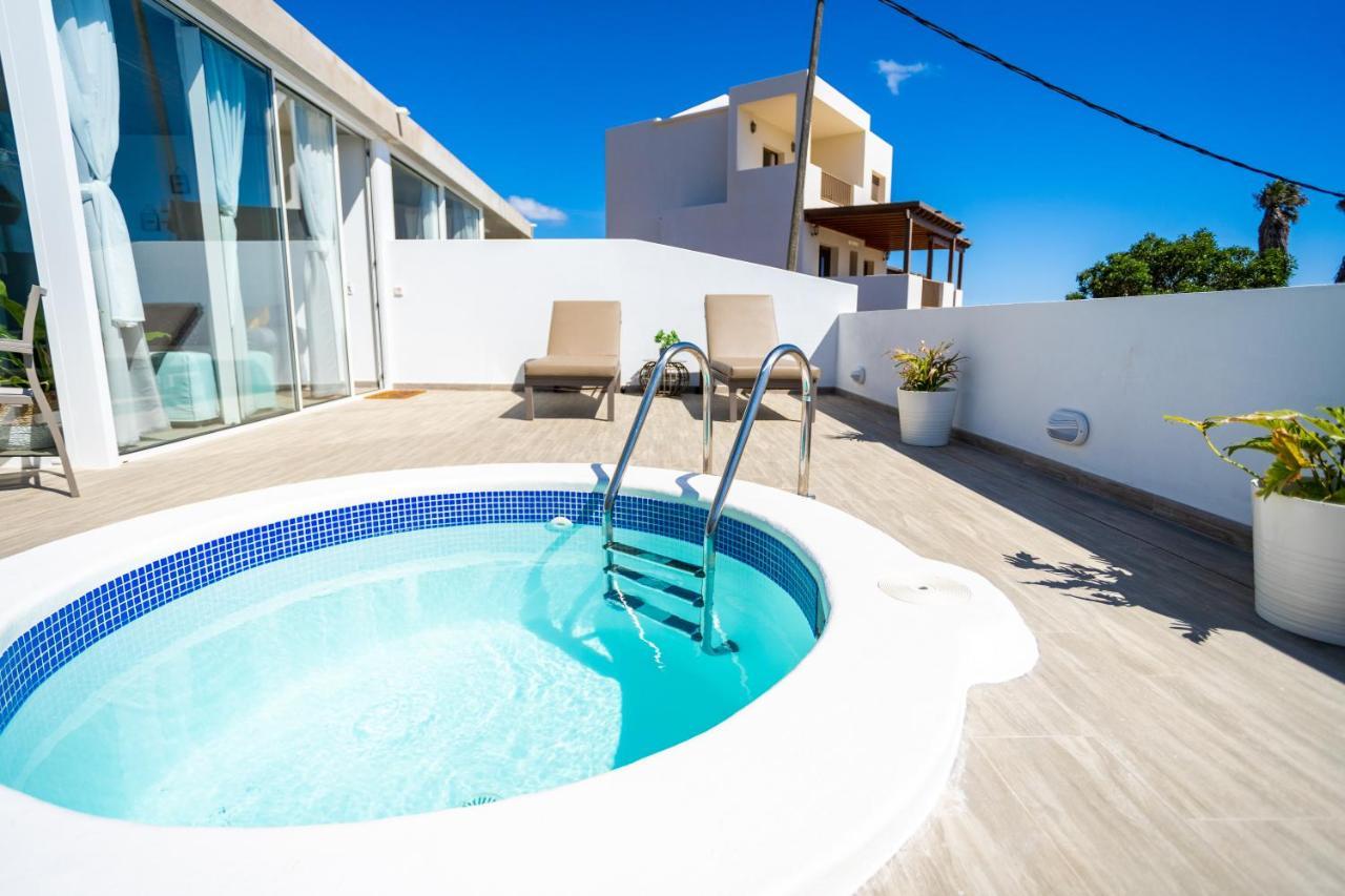 Suites Bene Lanzarote La Asomada  ภายนอก รูปภาพ