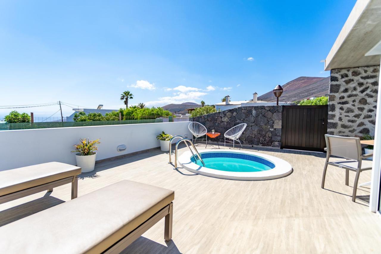 Suites Bene Lanzarote La Asomada  ภายนอก รูปภาพ