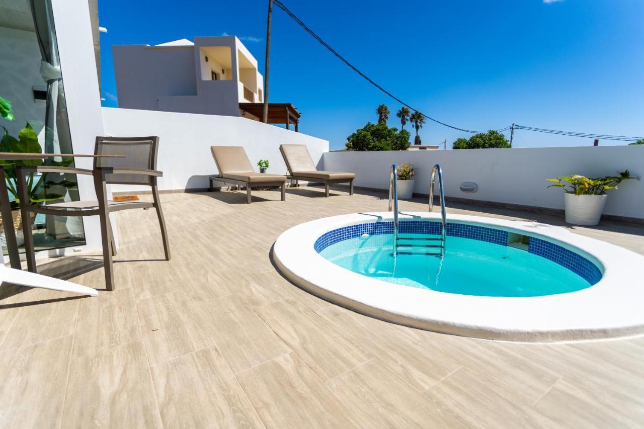 Suites Bene Lanzarote La Asomada  ภายนอก รูปภาพ