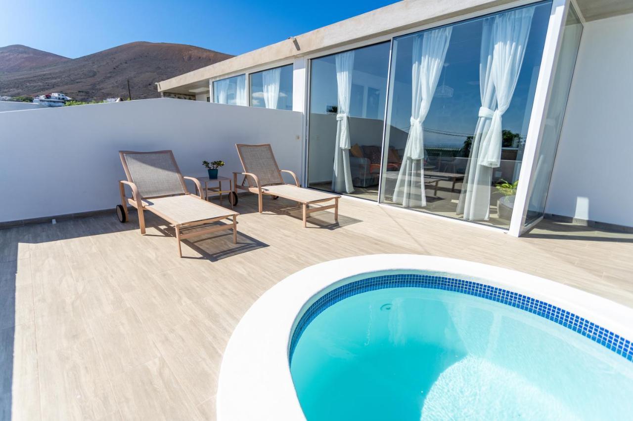 Suites Bene Lanzarote La Asomada  ภายนอก รูปภาพ